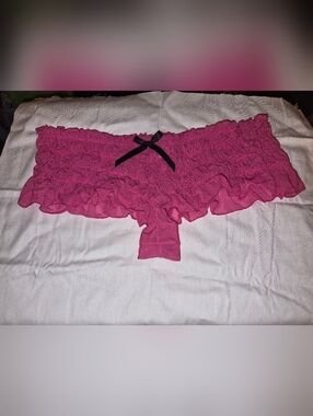 Frederick's Of Hollywood Ruffled Pink Lace Lounge Shorts Decorative Bow Size XL